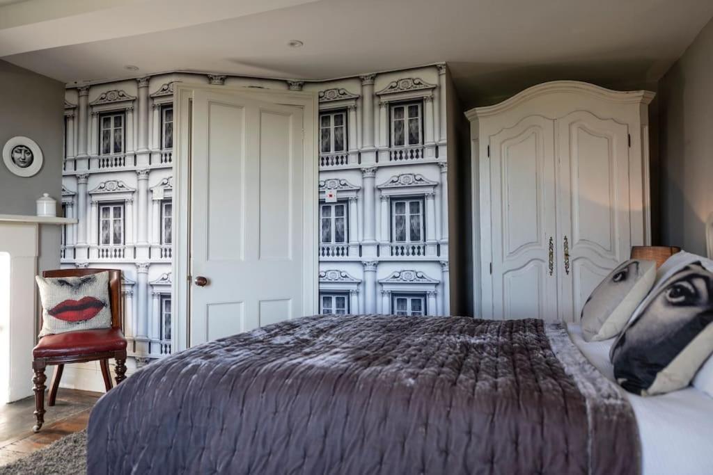 רות'ין Georgian Country House -Panoramic Views -Sleeps 12 מראה חיצוני תמונה